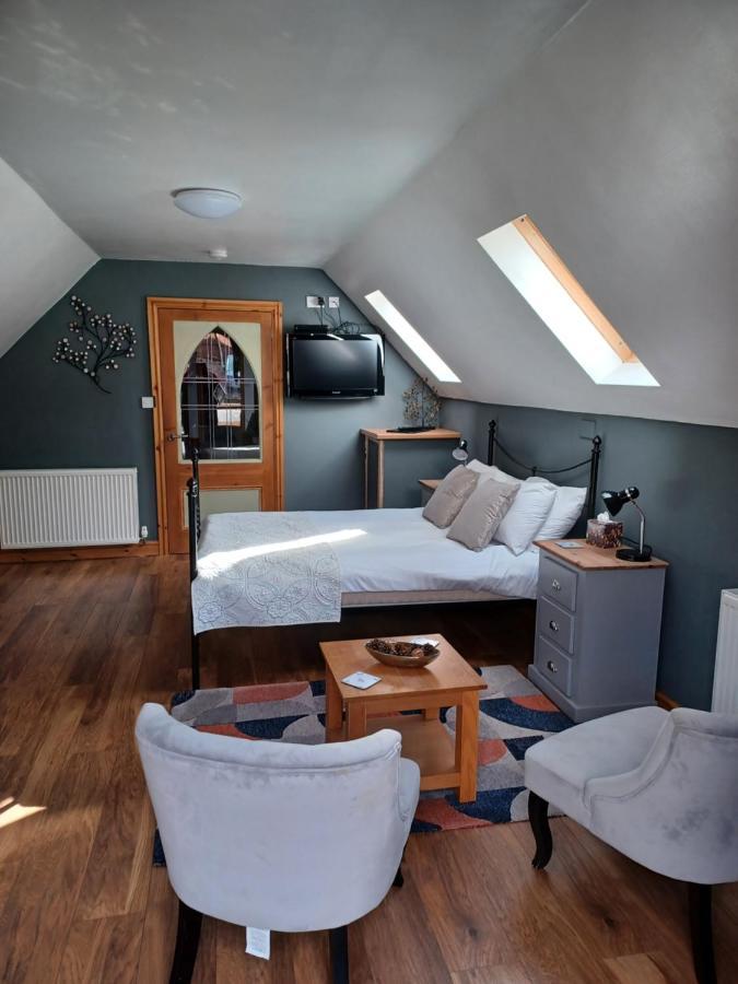 Bed and Breakfast The Bear Rhayader Esterno foto