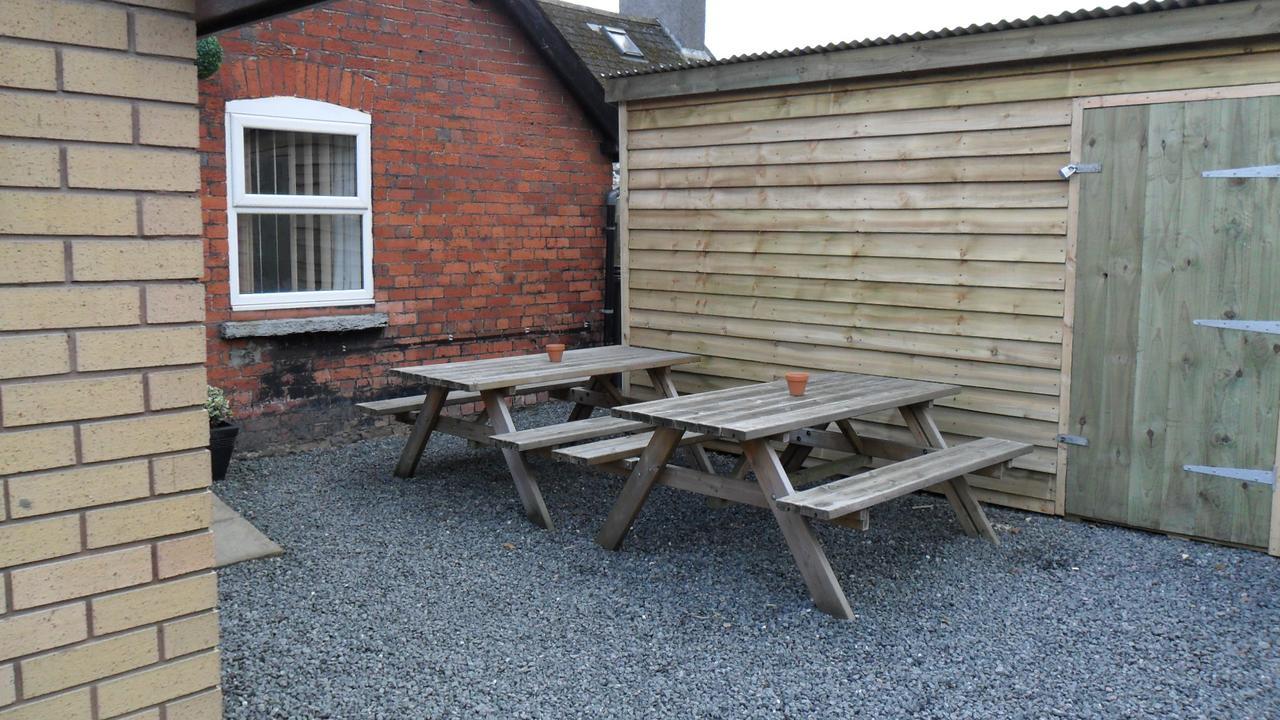 Bed and Breakfast The Bear Rhayader Esterno foto