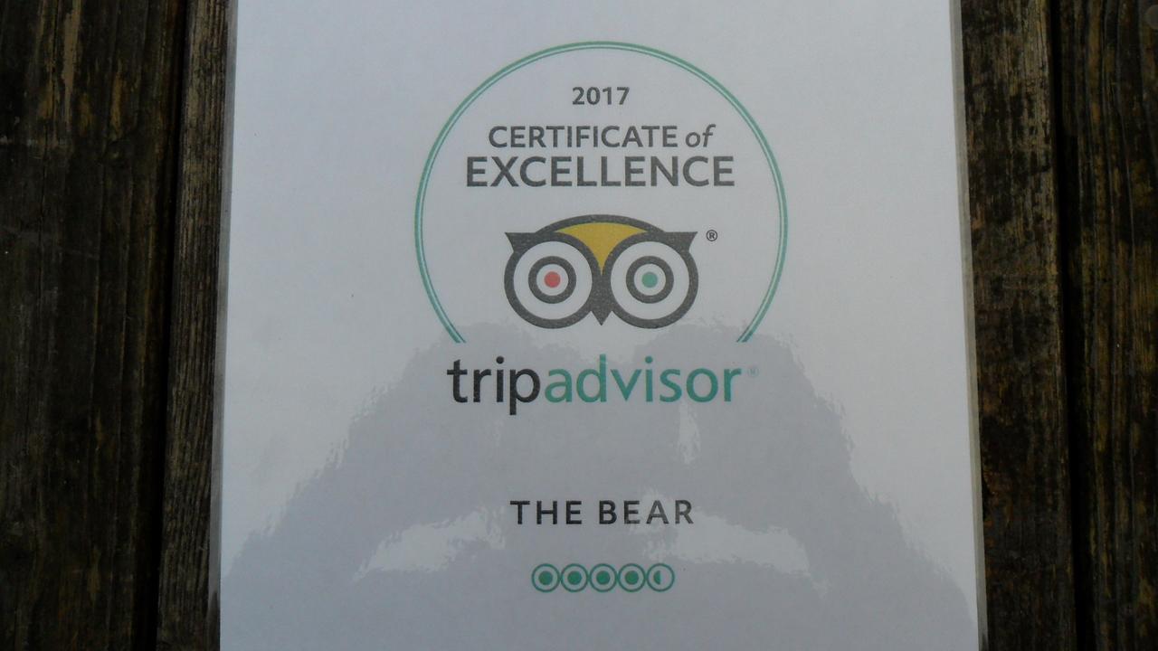 Bed and Breakfast The Bear Rhayader Esterno foto